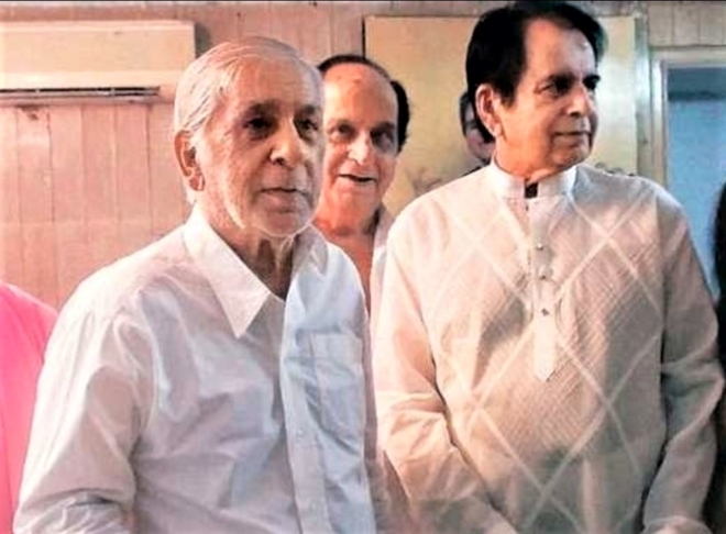 Actor Dilip Kumar's Younger Brother Aslam Khan Dies At 88 Due To Covid