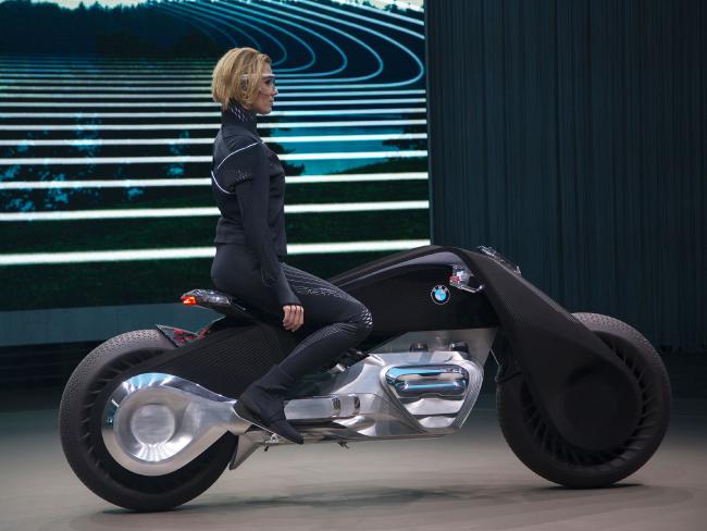 OMG!!! BMW Presents Its Self-Balancing Motorcycle Of The Future